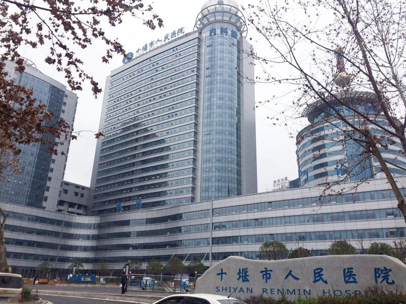 北医三院借卵做试管三代供卵胚胎冷冻费到期交费会提前通知吗