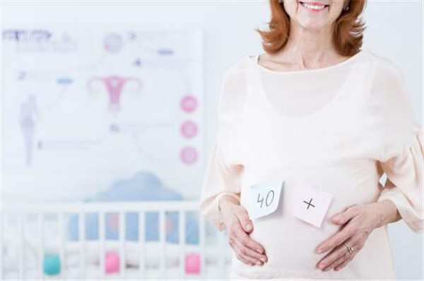 双角子宫对女性正常生育有影响吗